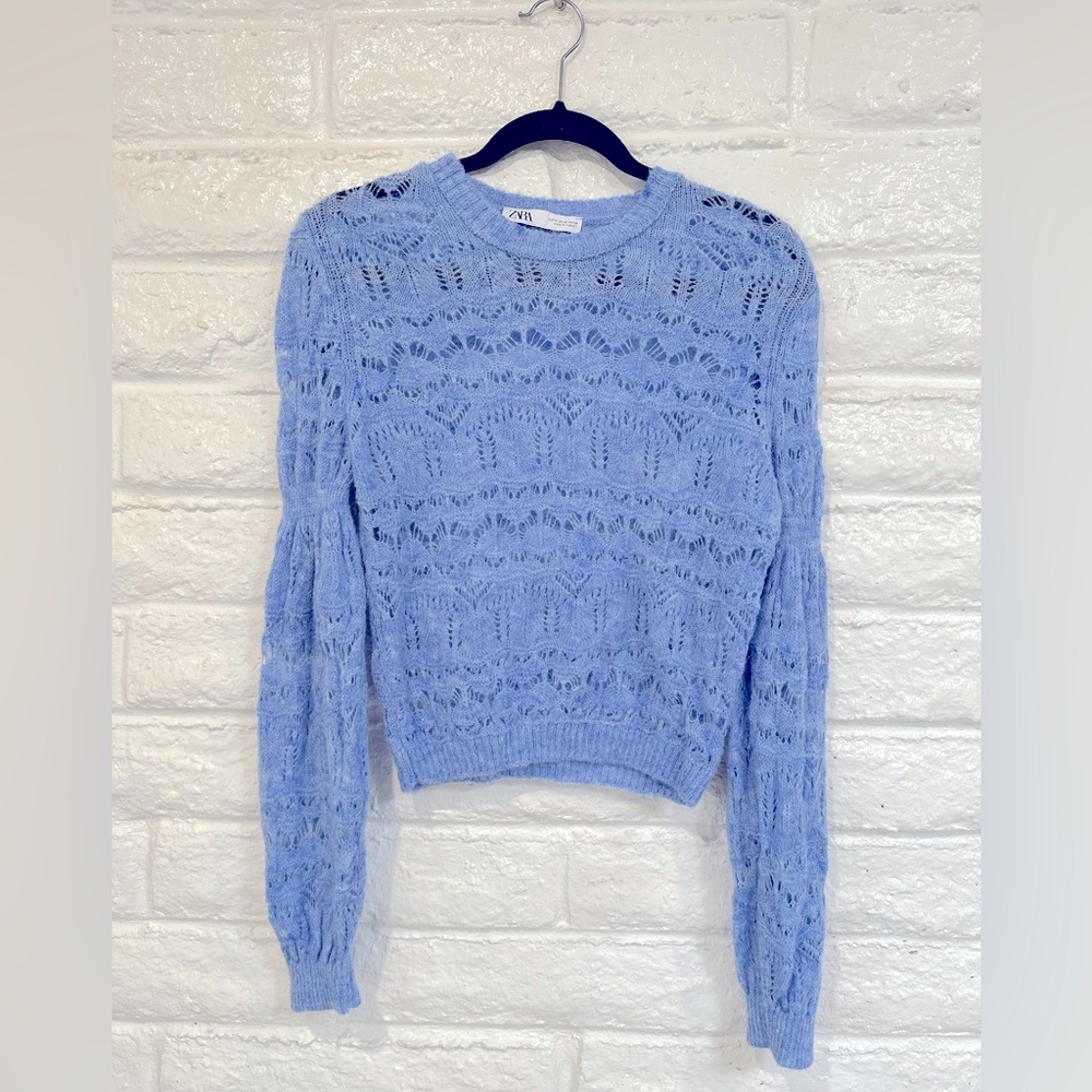 GUC Zara Blue Open Knit Crochet Sweater Size Med Boho Crew Neck Puff Sleeve.